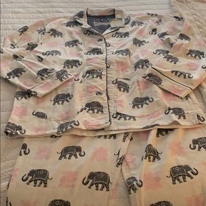 *brand new* PJ Salvage Size L women’s PJs.